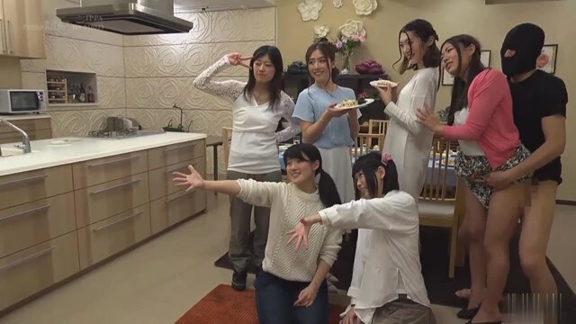 SDDE537―セックスが溶け込んでいる日常―港区在住の美人奥様「常に性交」人妻お料理フ教室.