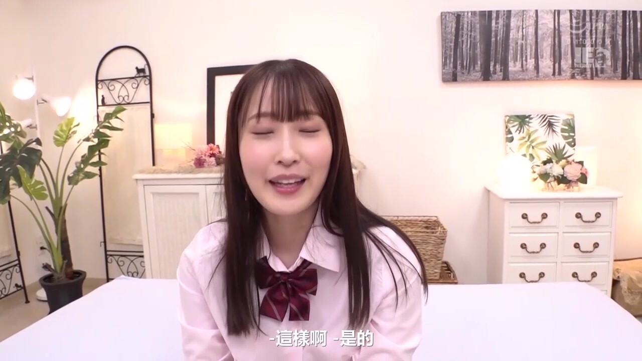 IENF274Cウブで可愛い女子校生の皆さま「童貞君の早漏の悩みを解決してもらえませんか？」好奇心旺う盛な.