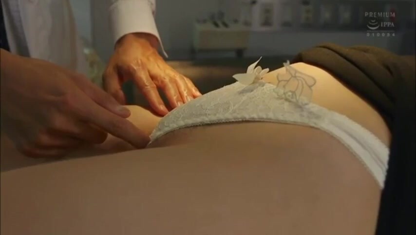 PRTD020性感缺乏症的麻醉女医生ノア被开发体位搞得堕落了…水原乃亚.