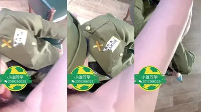 推特轻熟女少妇杀手PUA大神【小熊同学】福利私拍，美足美腿白皙性感，足交啪啪制服诱惑力十足 (38)