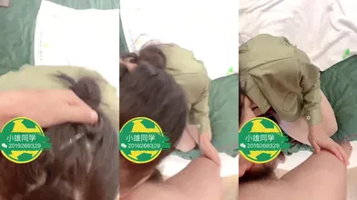推特轻熟女少妇杀手PUA大神【小熊同学】福利私拍，美足美腿白皙性感，足交啪啪制服诱惑力十足 (56)