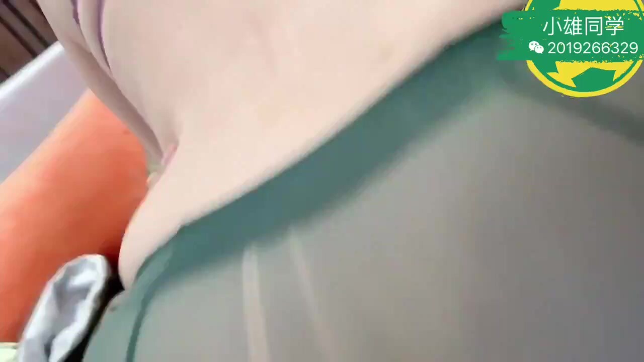 推特轻熟女少妇杀手PUA大神【小熊同学】福利私拍，美足美腿白皙性感，足交啪啪制服诱惑力十足 (205)