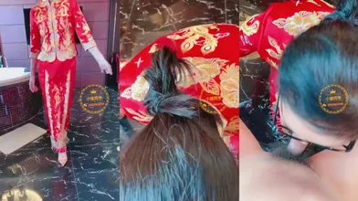 推特轻熟女少妇杀手PUA大神【小熊同学】福利私拍，美足美腿白皙性感，足交啪啪制服诱惑力十足 (279)