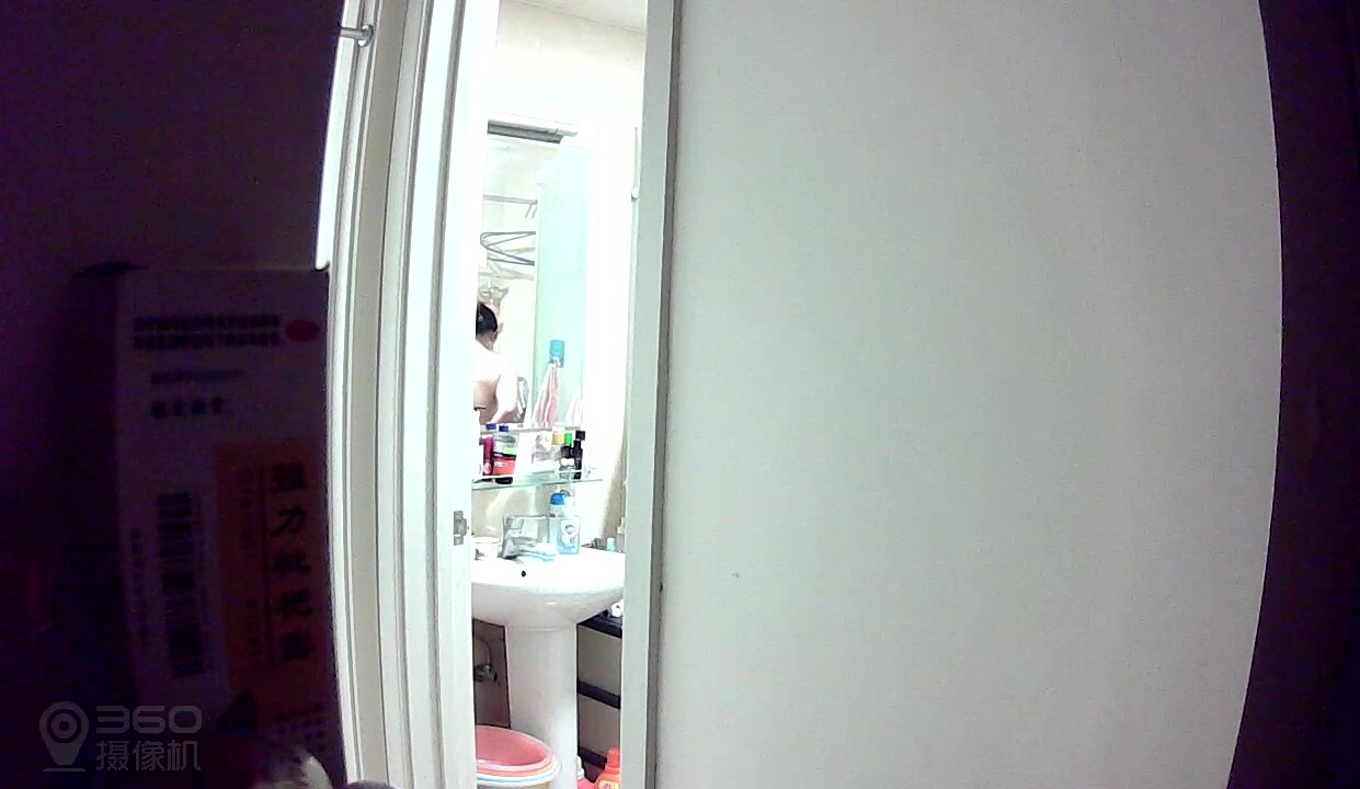 稀缺资源秘 年度精选二黑客破解家庭摄像头真实偸拍五花八门的居家隐私生活裸奔换衣打炮高清无水原档(92)