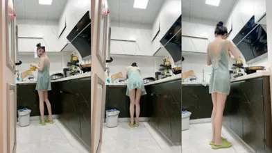 《极品瑜伽嫂子》哥哥不在家嫂子早上给我煮面❤️欣赏大嫂美丽的身材❤️操她的无毛小嫩B