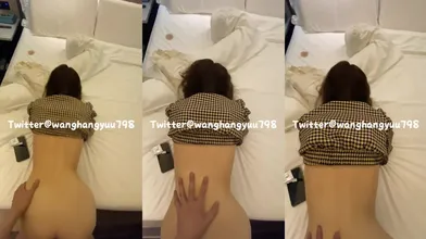 “不让我男朋友睡 就让你 快给我”