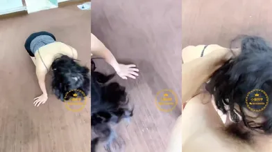 推特轻熟女少妇杀手PUA大神【小熊同学】福利私拍，美足美腿白皙性感，足交啪啪制服诱惑力十足 (318)