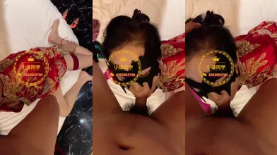 推特轻熟女少妇杀手PUA大神【小熊同学】福利私拍，美足美腿白皙性感，足交啪啪制服诱惑力十足 (300)