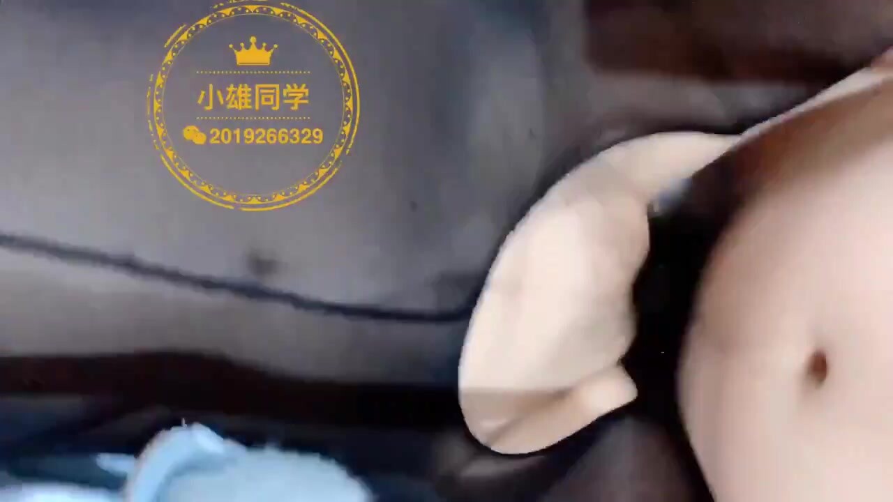 推特轻熟女少妇杀手PUA大神【小熊同学】福利私拍，美足美腿白皙性感，足交啪啪制服诱惑力十足 (63)