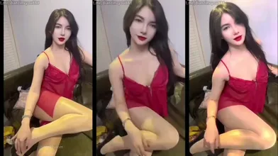 【重磅爆料】，双平台顶级中俄混血大奶美女【阿意】私人订制福利①，丝足高跟诱惑，淫语自慰弹力插逼 (22)