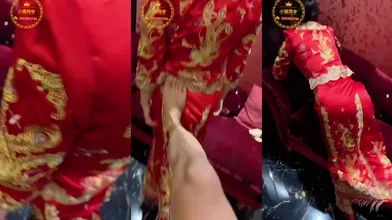 推特轻熟女少妇杀手PUA大神【小熊同学】福利私拍，美足美腿白皙性感，足交啪啪制服诱惑力十足 (303)