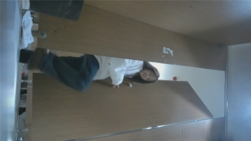 夜店女厕全景偷拍几位大长腿美女各种极品美鲍鱼