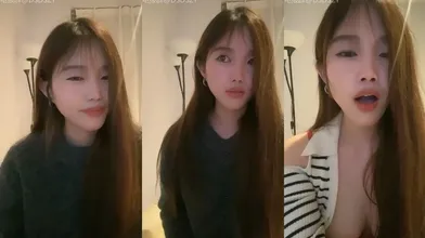 51624 - (38) - 黄色战袍校花女神【甜奶汐】让人梆硬的身材！馋死了，一看就是个淫妇，不干个几个小时满足不了 白虎馒头