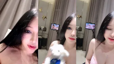 ❤️√ 【顶级绿播健身女神 沐春风】绝色美乳和最美蜜桃臀，名器白虎馒头穴，绝对是不得多的的人间尤物_20250413muchunfeng (2)