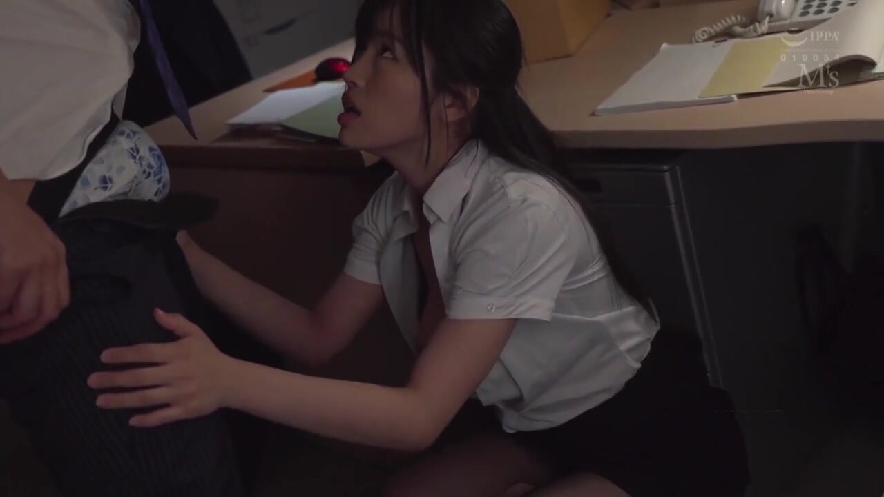 (中文字幕) [mvsd-436] 田舎から夢を追って上京したはずがいつの間にか同じ会社のイケメンクズ野郎のクズチ○ポに完堕ちしていたボクの彼女。 遠距離NTR 椿りか