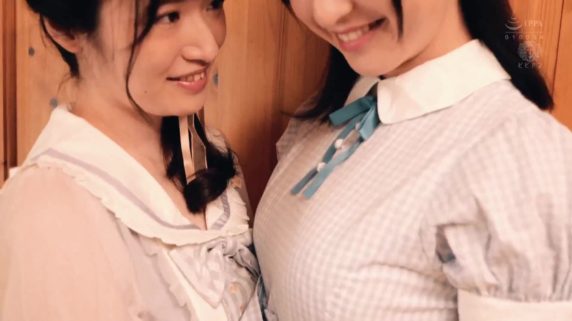 [bban-386] かわいい女の子2人 レズキス涎まみれのWレズ解禁 おまけにWパイパン 上坂めい のあういか