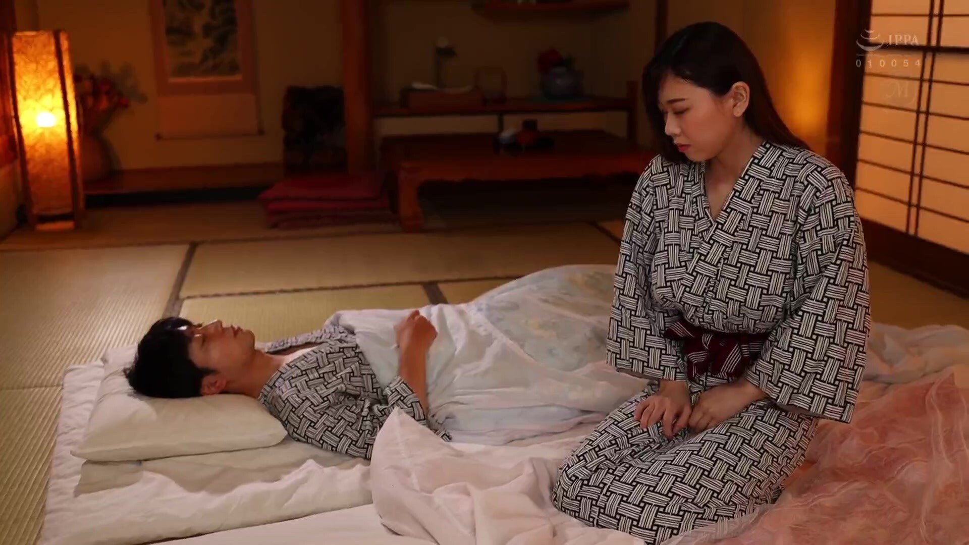 [juq-146] 夫には口が裂けても言えません、お義父さんに孕ませられたなんて…。-1泊2日の温泉旅行で、何度も何度も中出しされてしまった私。- 綾瀬こころ