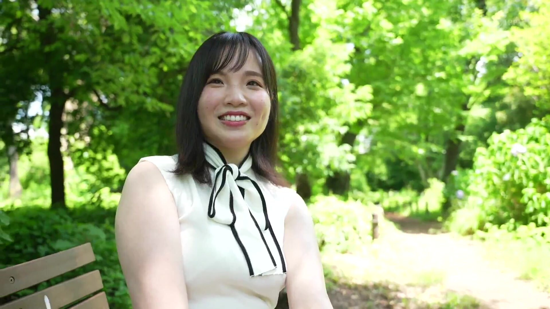 [hmn-266] 新人 ただのエッチな秘書でもAV女優になれますか？？ 何かスケベな事が起こってほしくて自ら中出し志願AVデビュー！！ 泉田栞