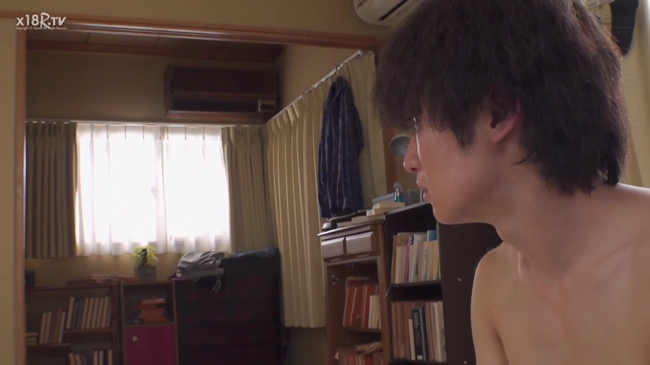 【中文字幕】下宿先の奥さんと肉体関系を持ってしまった仆は留年ギリギリなのに讲义にも出ず薄汚いアパート部屋で巣篭もりSEXに明け暮れた
