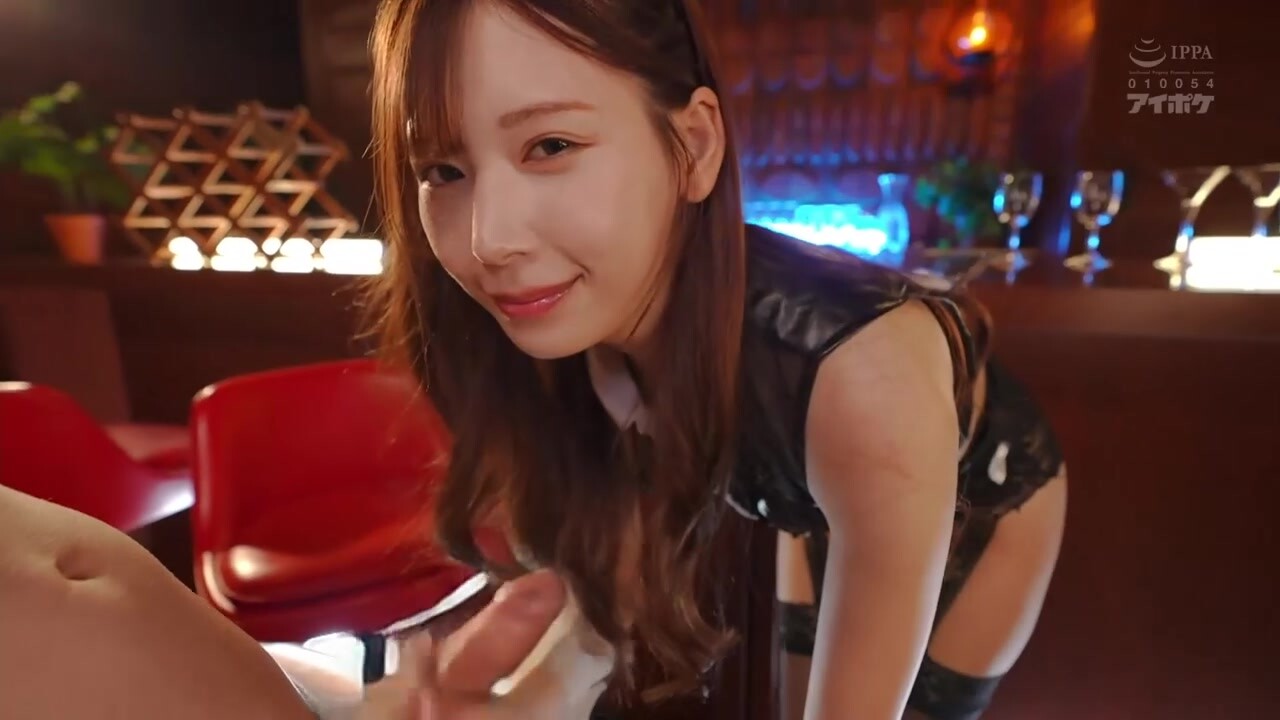 甘サド美脚お姉さんに痴女られたい。明里つむぎ 「嗅いで舐めて埋もれなさい…」