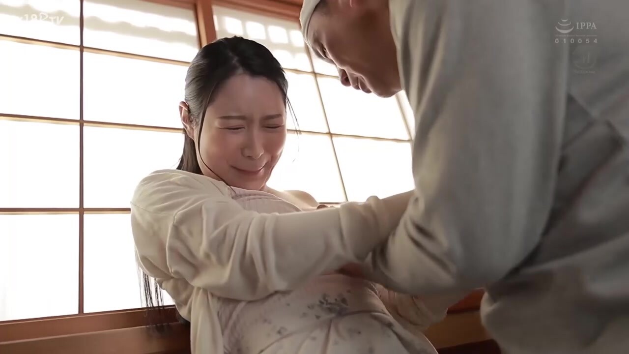 【中文字幕】电撃移籍第3弾　中出し解禁!! 夫と子作りSEXをした後はいつも义父に中出しされ続けています…。