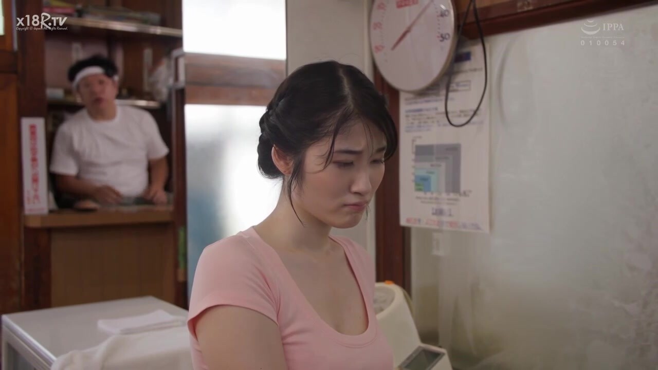 【中文字幕】銭汤の看板妻・ふみのさんは耻じらいながら童贞学生たちを甘く优しく笔下ろす。