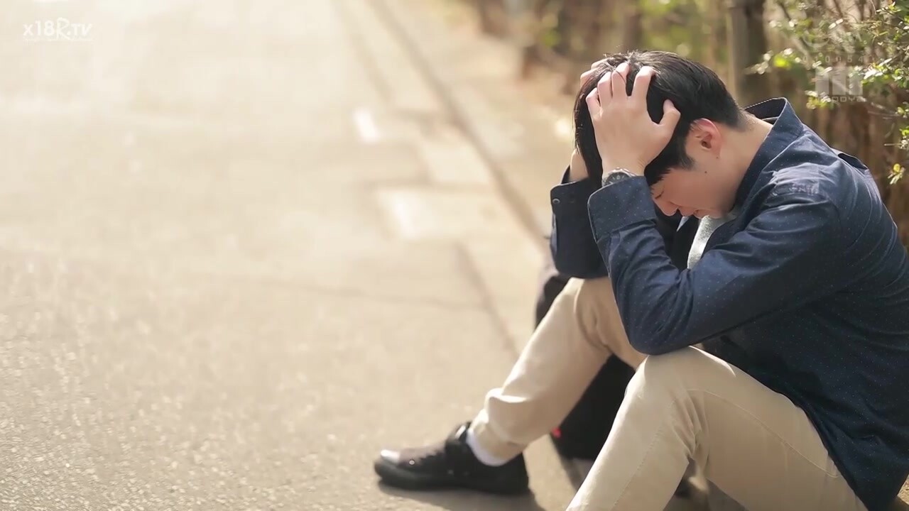 【中文字幕】泊りに来た一つ屋根の下で… 性欲强めなデカ尻彼女の挑発を真に受けた絶伦オヤジが巧みな尻テクにドハマリして何度も何度も浮気杭打ち中出しさせられていた… 弥生みづき