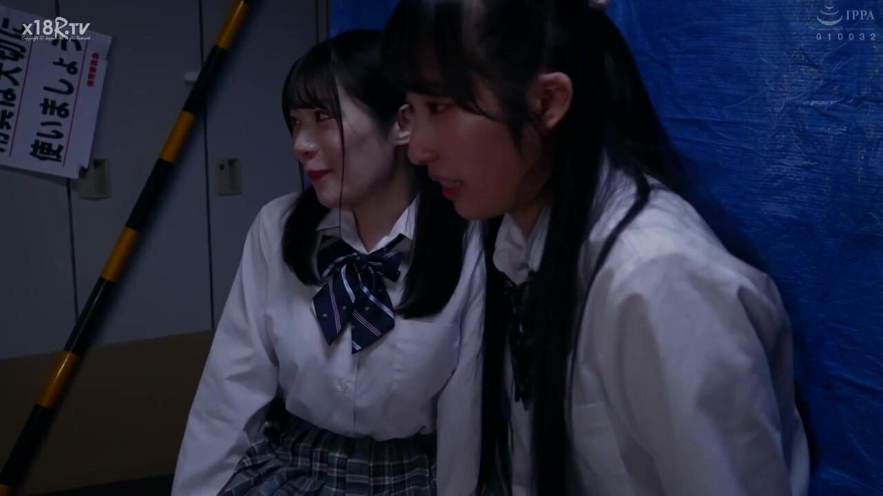 【中文字幕】ボクの秘密基地がイケてる女子たちのたまり场に！いつの间にかボクの秘密基地はカワイイ女子たちに占拠されて、四六时中ハメまくりのヤリ部屋状态に！