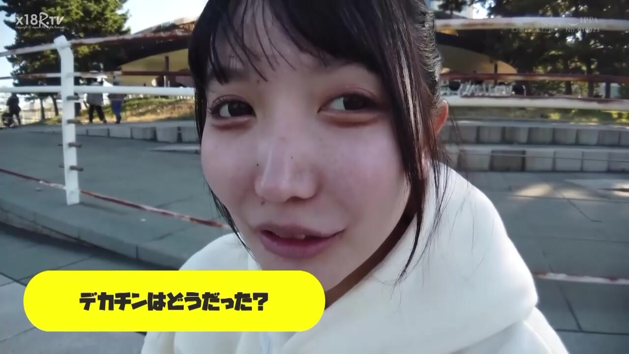 【中文字幕】脱水症状寸前の大量潮吹き！初めてのデカチンピストンに身体がビクビクイキまくる！「今日饮んだドリンク全部出ちゃったかもです」19歳‘弓乃りむ’