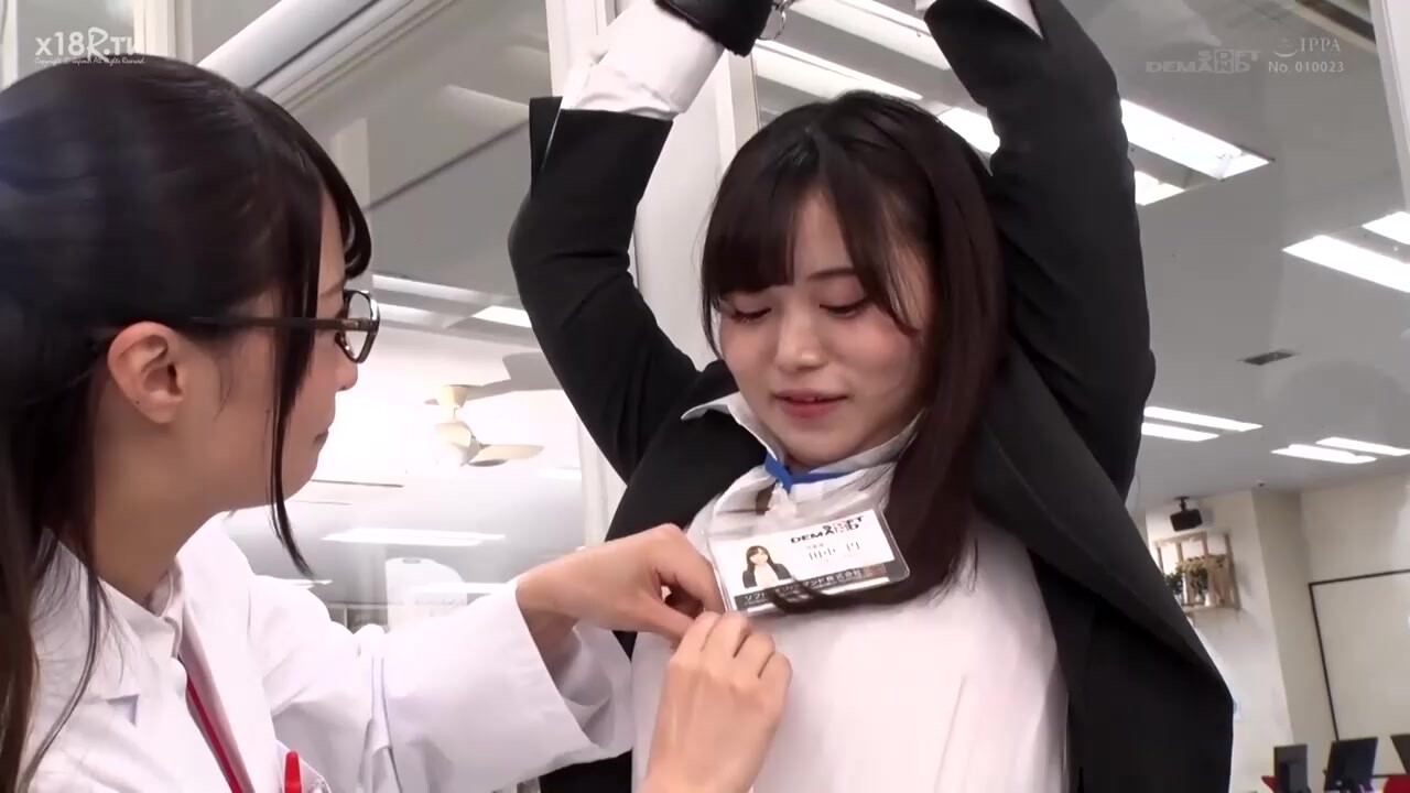 【中文字幕】「人は延々と潮を吹かされ続けたらどうなるのか？」をSOD女子社员が真面目に検证2　手マン・特殊器具・男根でも実験！　喷射量・耐久时间をマジメに彻底调査!　SOD性科学ラボ　REPORT１６