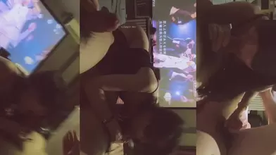 【淫妻福利】绿帽癖老公与单男一起干妻子 喵喵 (19)