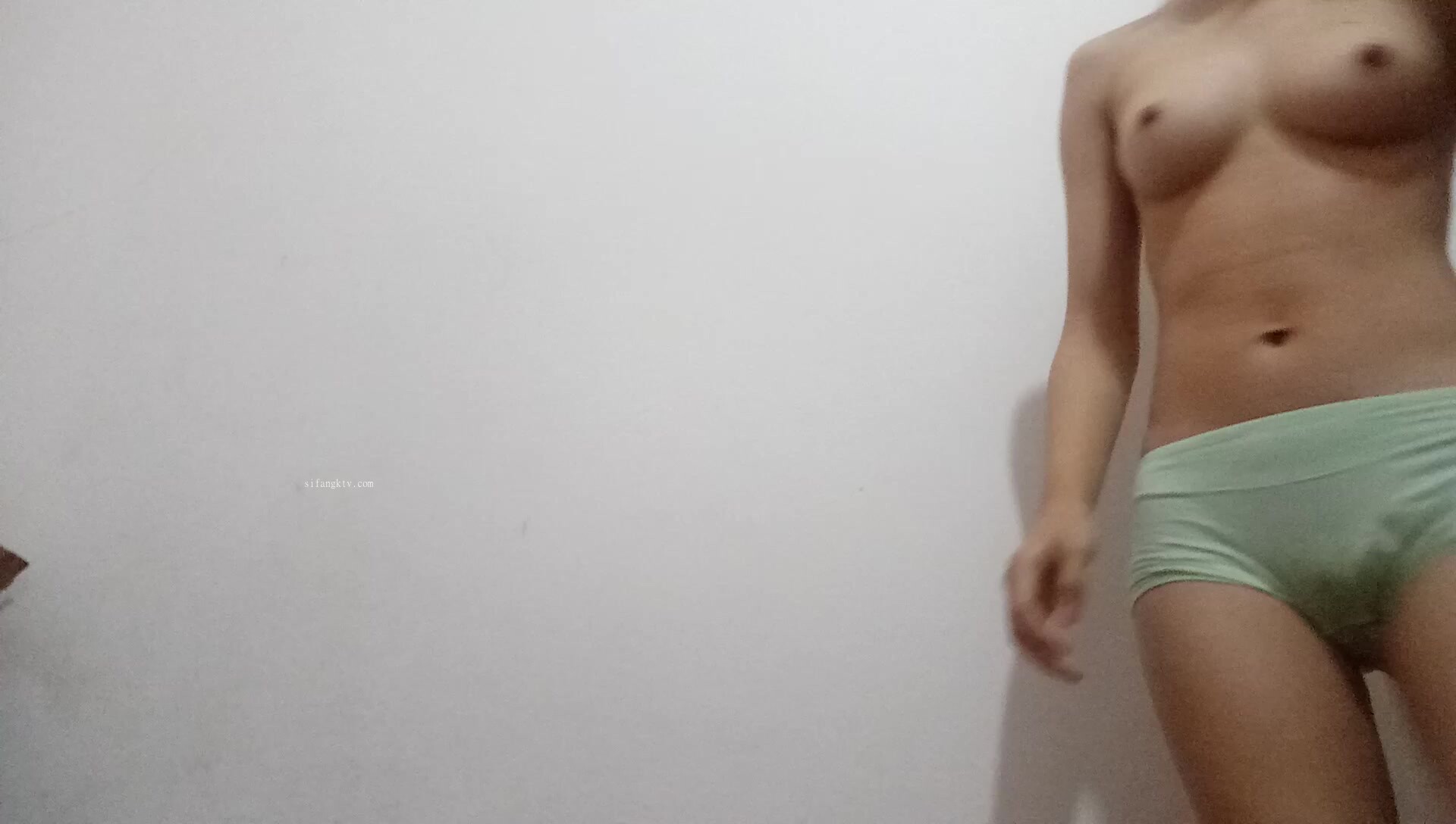 换衣服 (2)